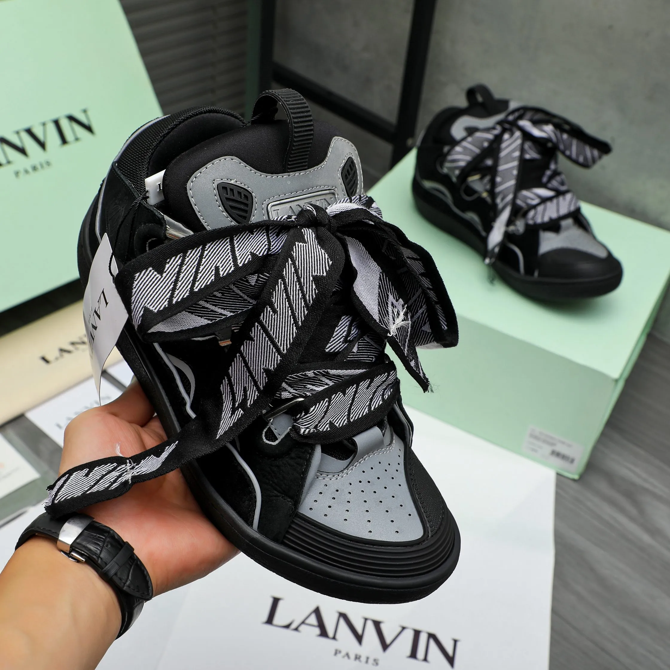 Men's shoes 💰740 [Lanvin] Lanvin high-end quality original casual shoes for couples - Upper: imported frosted cowhide stitched with breathable mesh - Lining: Lycra elastic lining - Outsole: original rubber outsole - Super high quality control·Fine workmanship: highlighted (high-end·luxury·grade) -Size: 36-45 (45 can be customized)